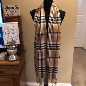 Cashmillion Khaki Plaid Scarf